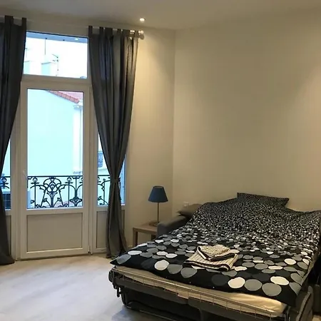 Apartment Center *